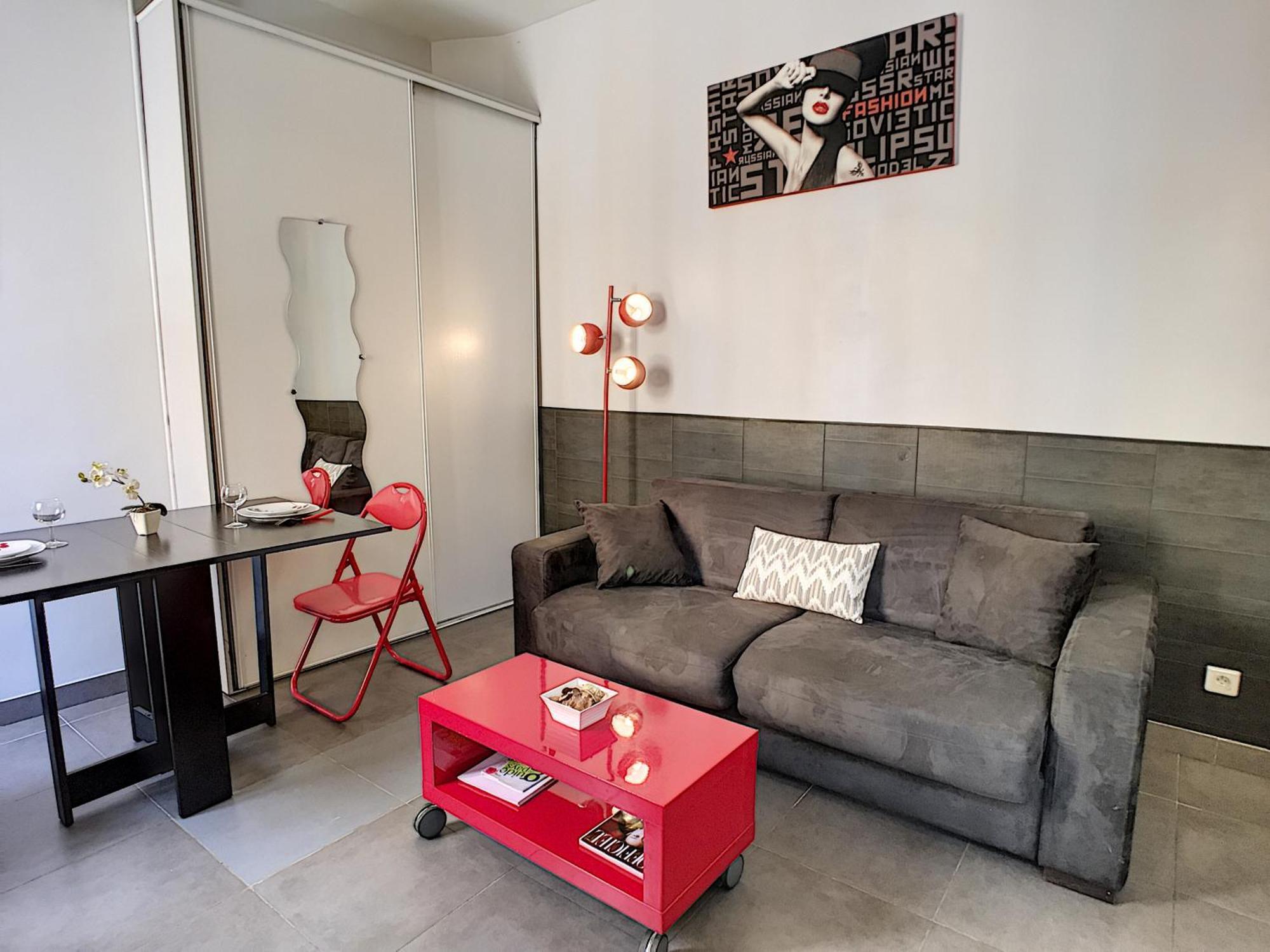 Nestor&Jeeves - Red Touch - Central - Close Sea Nice Extérieur photo